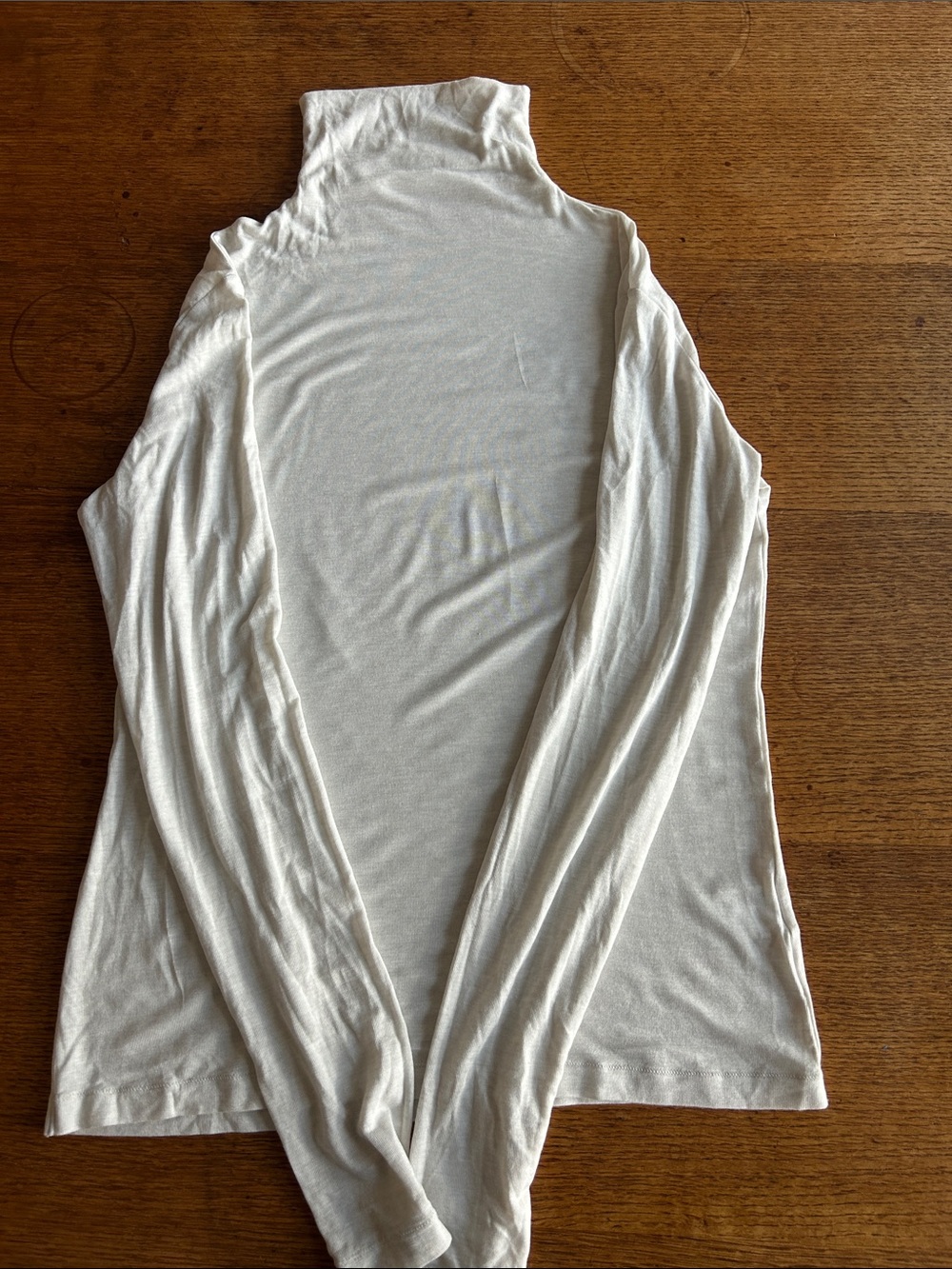 Uniqlo C medium heat tech Lightweight White Turtleneck Long Sleeve Top